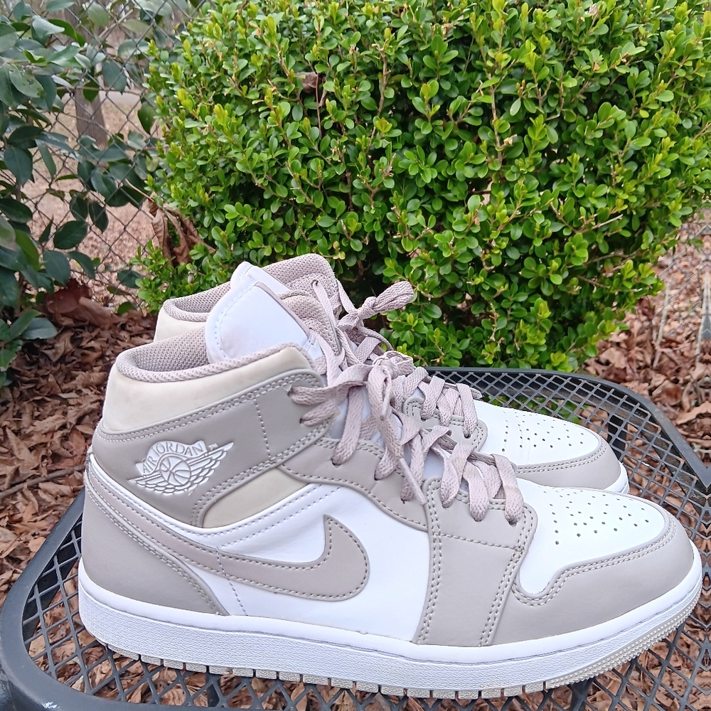 Jordan 1 college Grey size 9